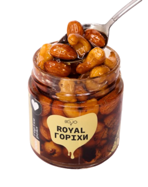 orehi-s-medom-royal-170-g