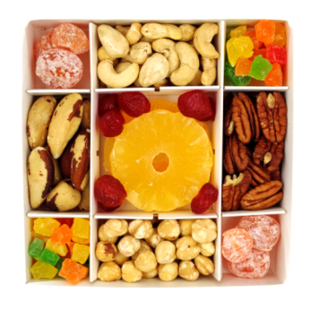 Набор орехов и сухофруктов 11